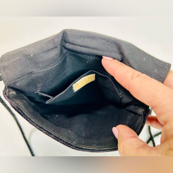 Vintage 70's Magid Handmade Black Velvet Formal Mini Bag - Picture 6 of 11